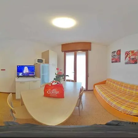 アパート Apartments In Lignano Sabbiadoro 42729